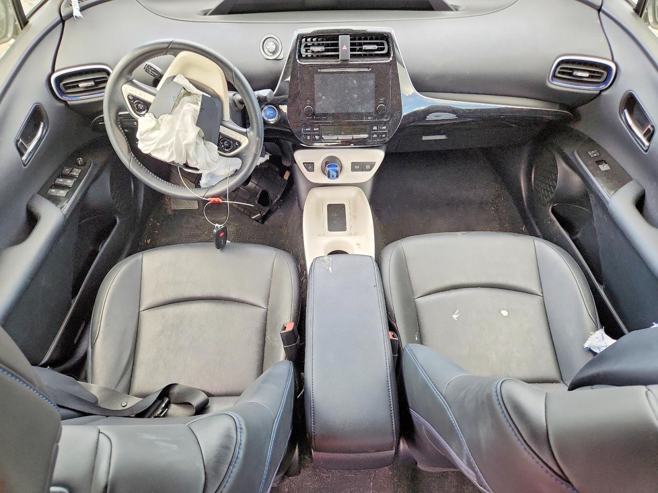Toyota Prius Three Touring