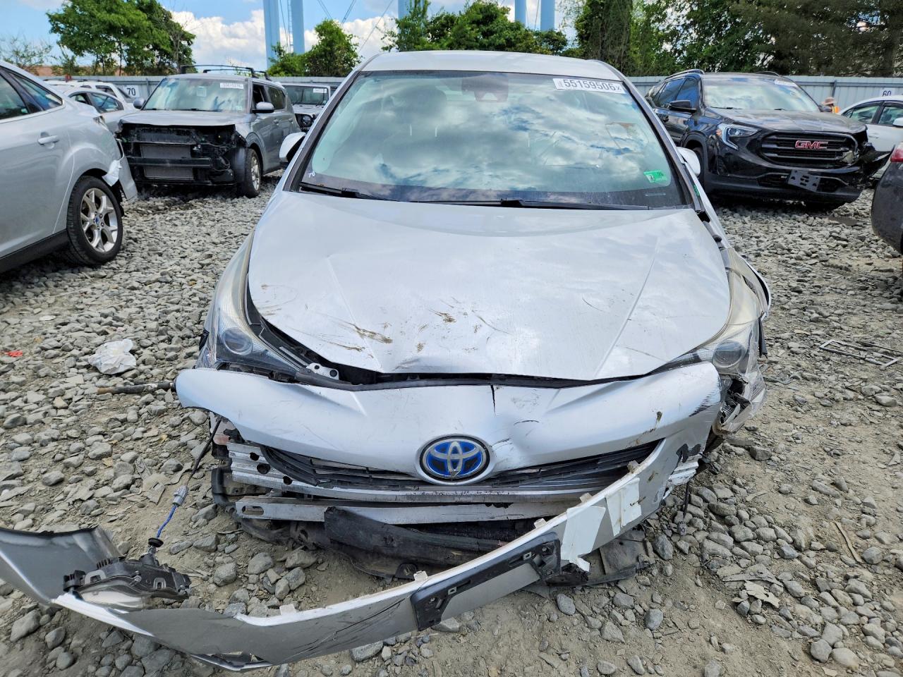 Toyota Prius Three Touring