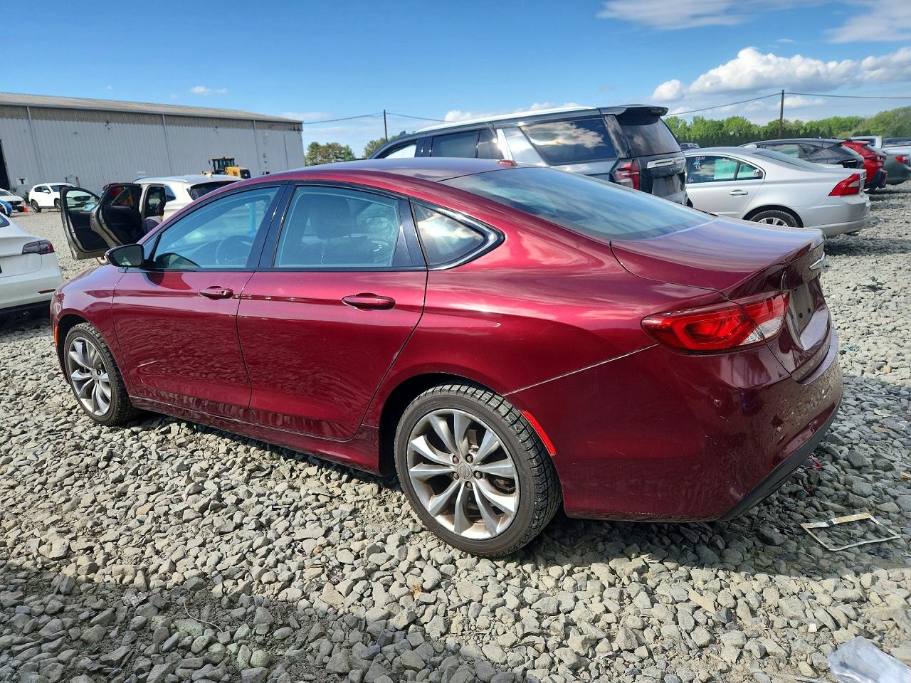 Chrysler 200 S