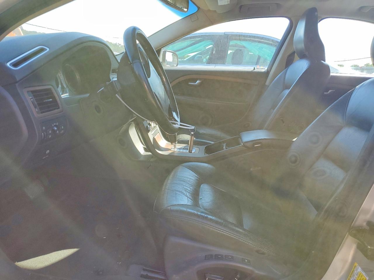 Volvo S80 3.2