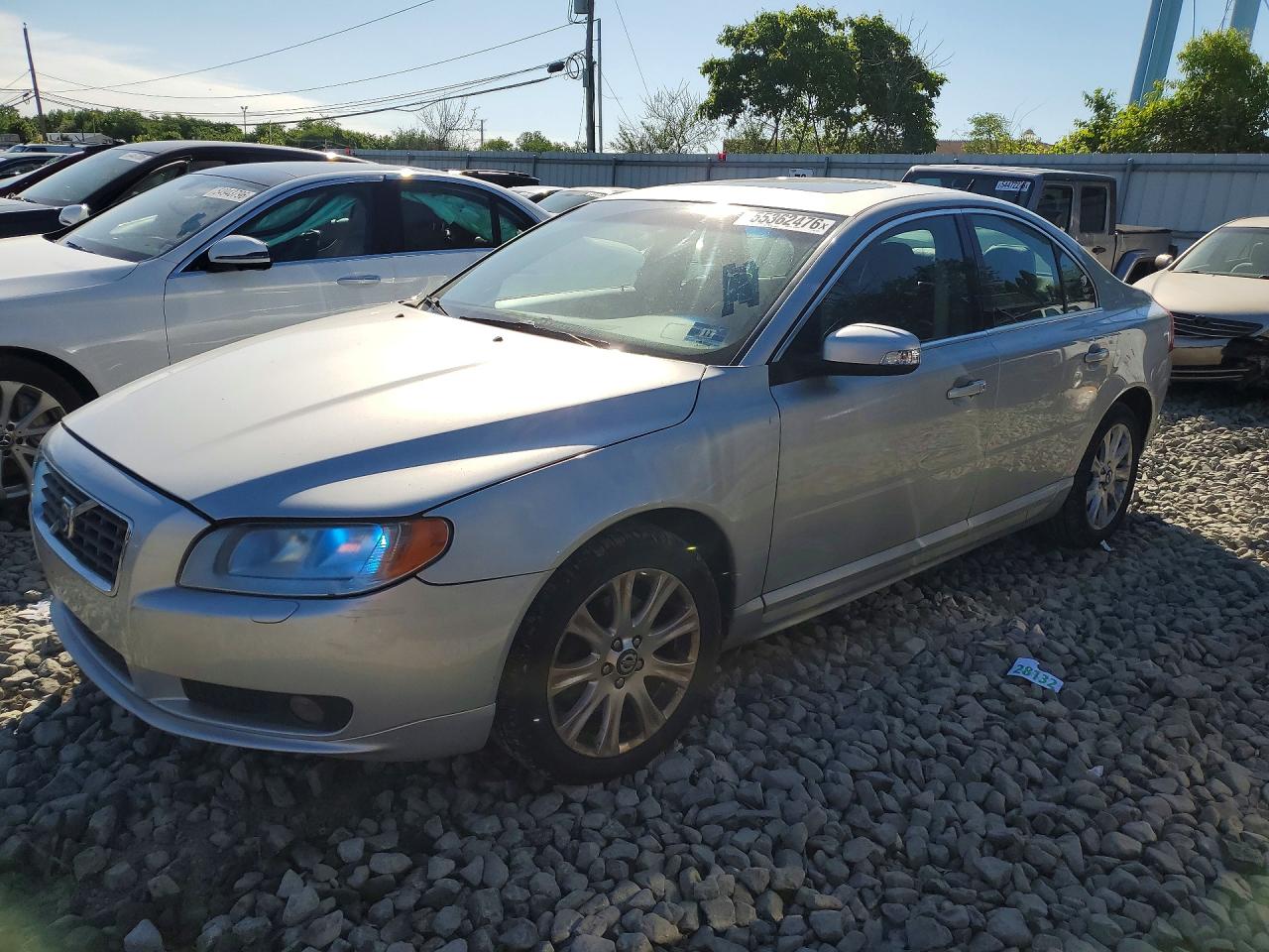 Salvage Volvo S80 Image