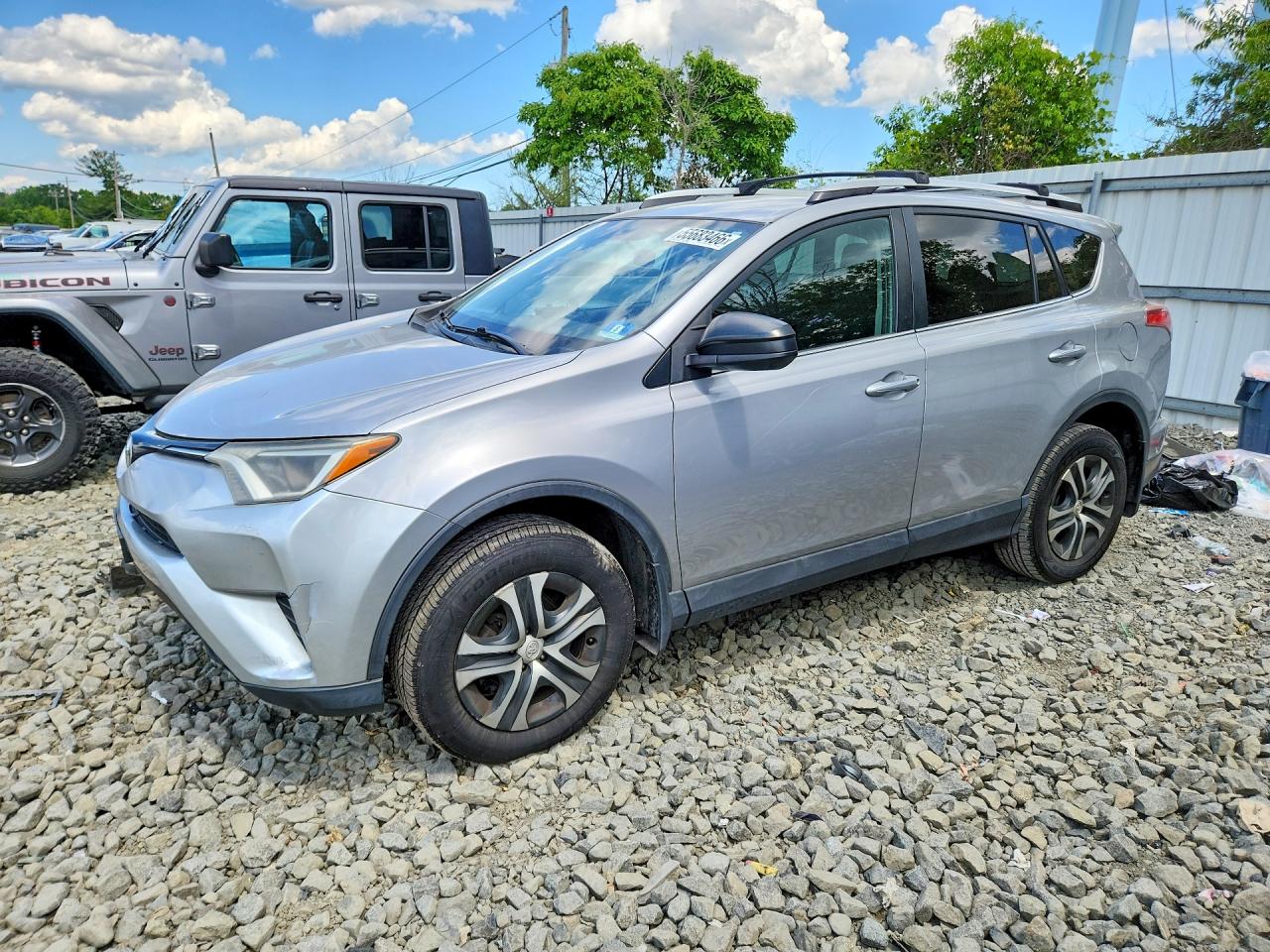 Salvage Toyota RAV4 Image