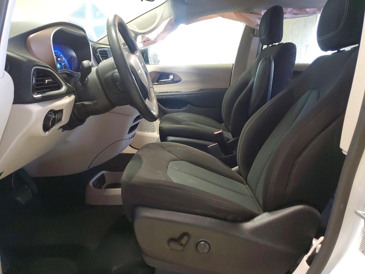 Chrysler Minivan Lx