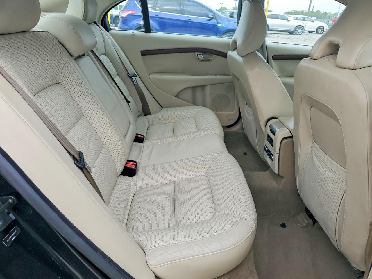 Volvo S80 3.2
