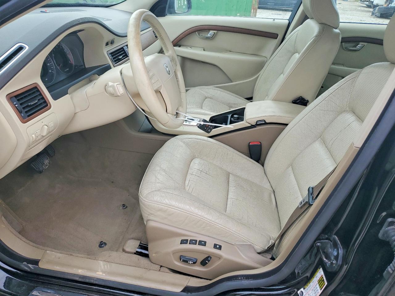 Volvo S80 3.2