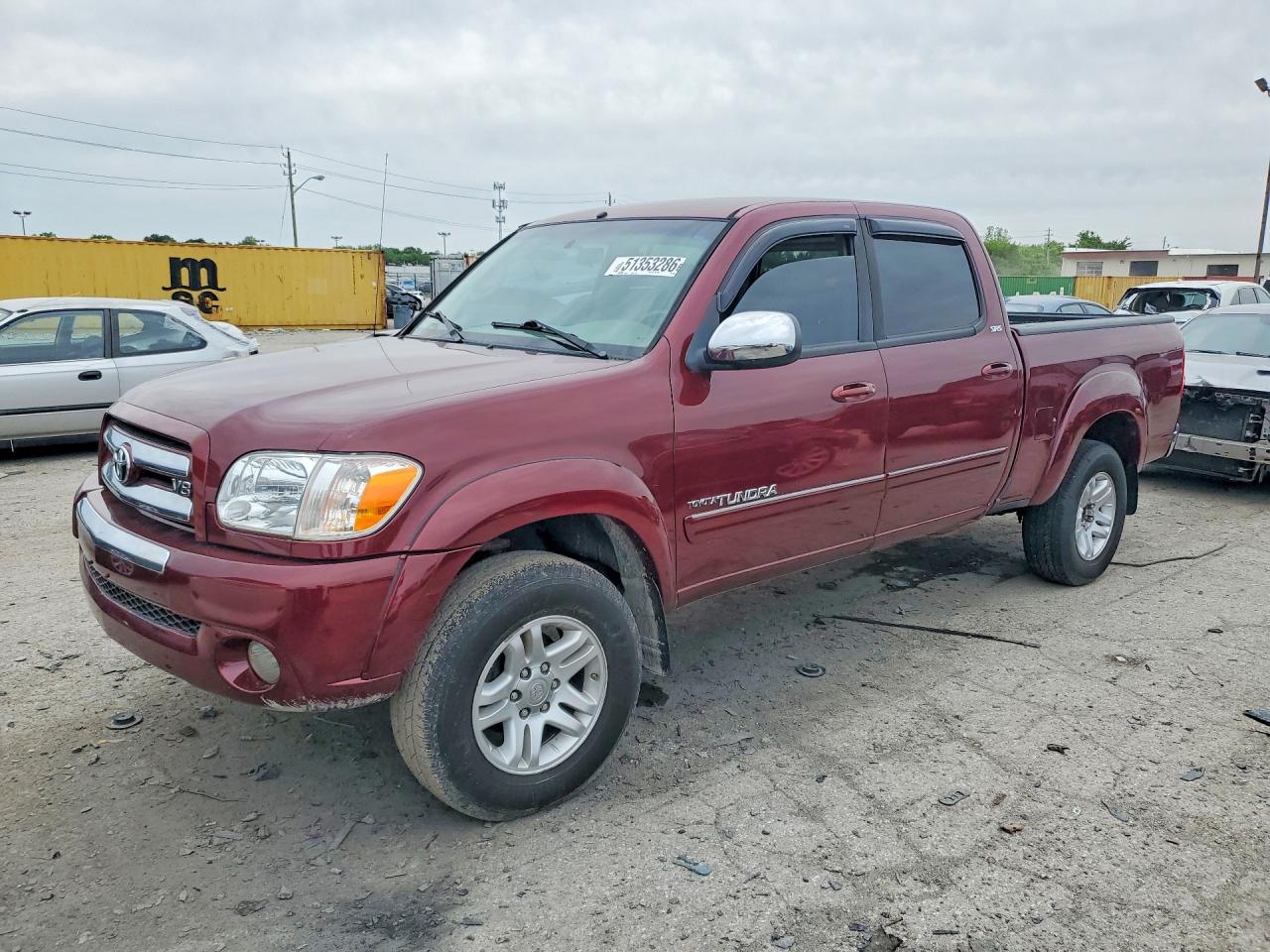 Salvage Toyota Tundra Image