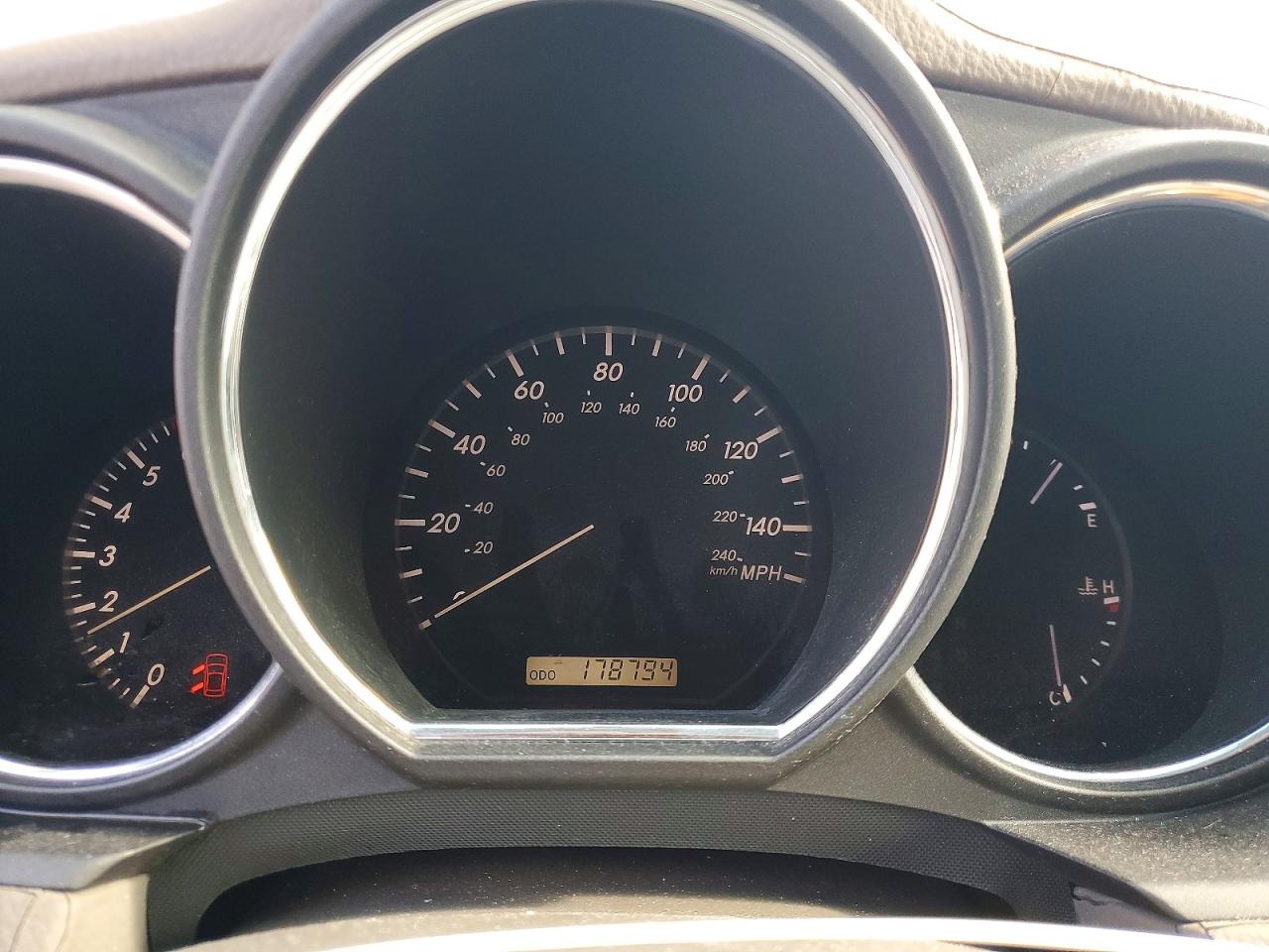 Lexus RX 330