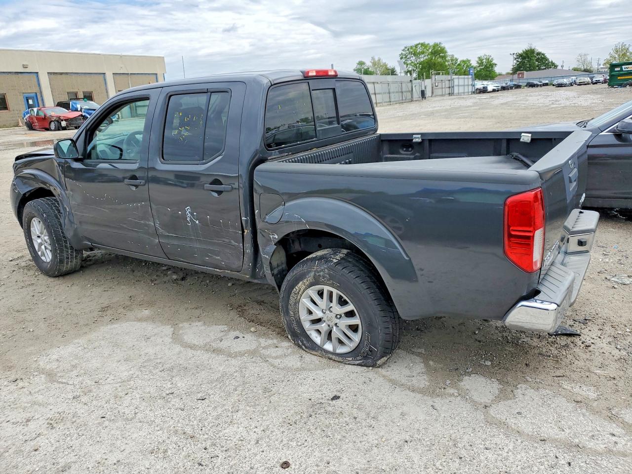 Nissan Frontier Sv