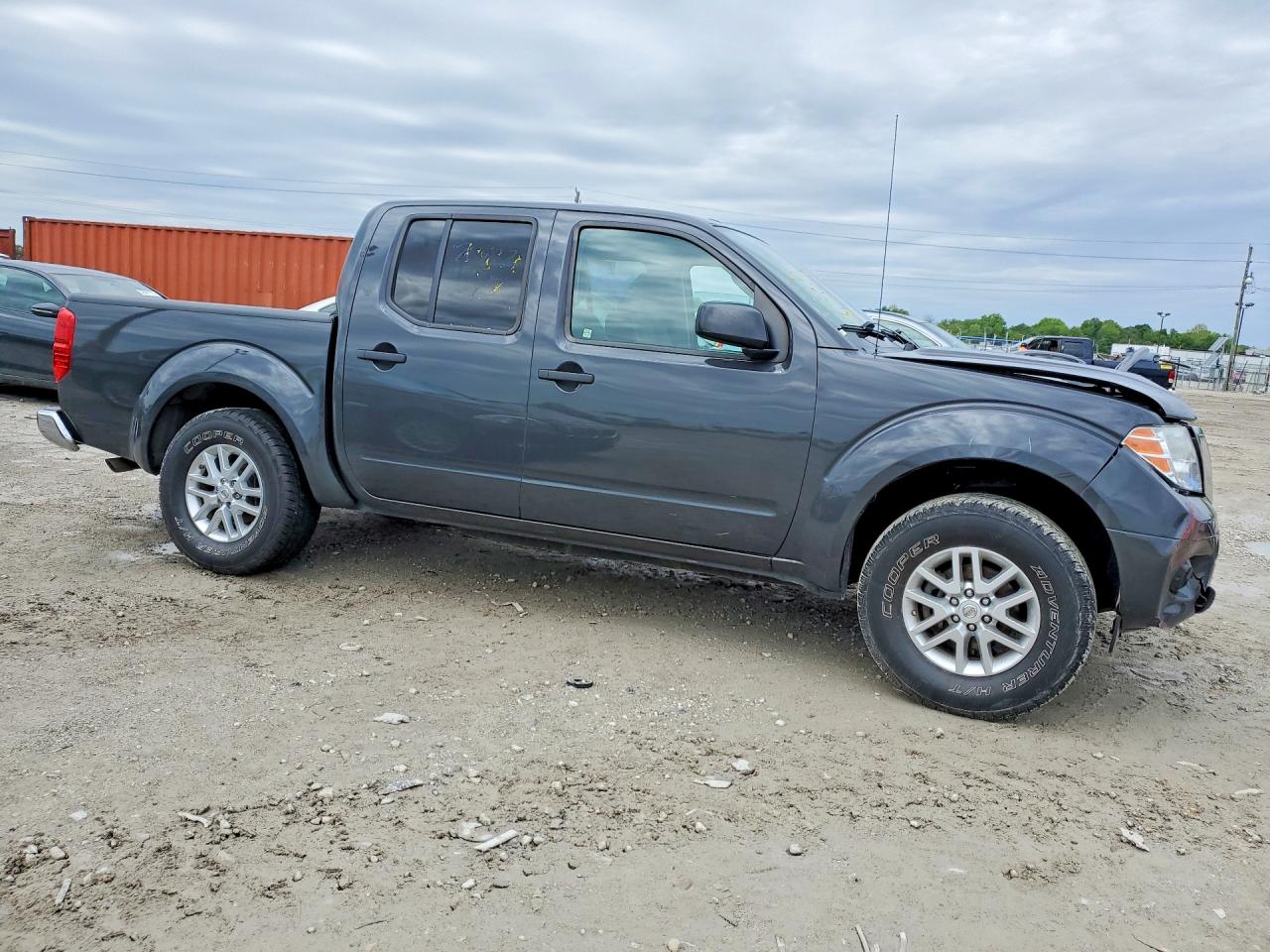 Nissan Frontier Sv