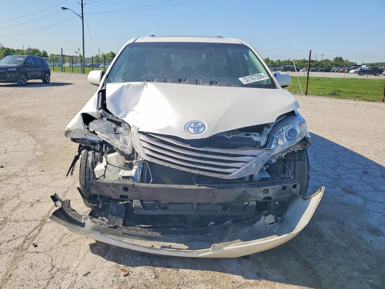 Toyota Sienna Xle 8-passenger