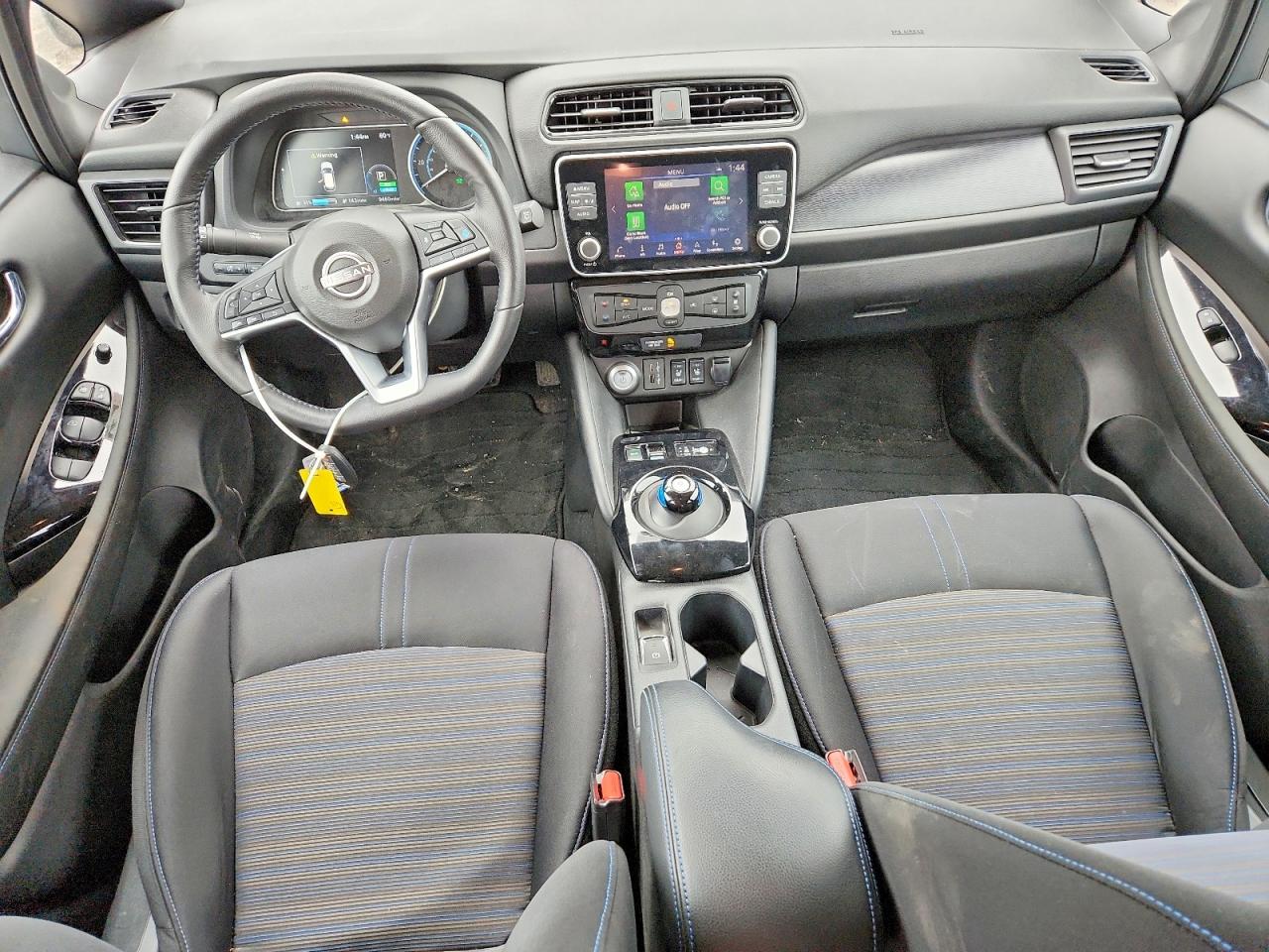 Nissan LEAF Sv Plus