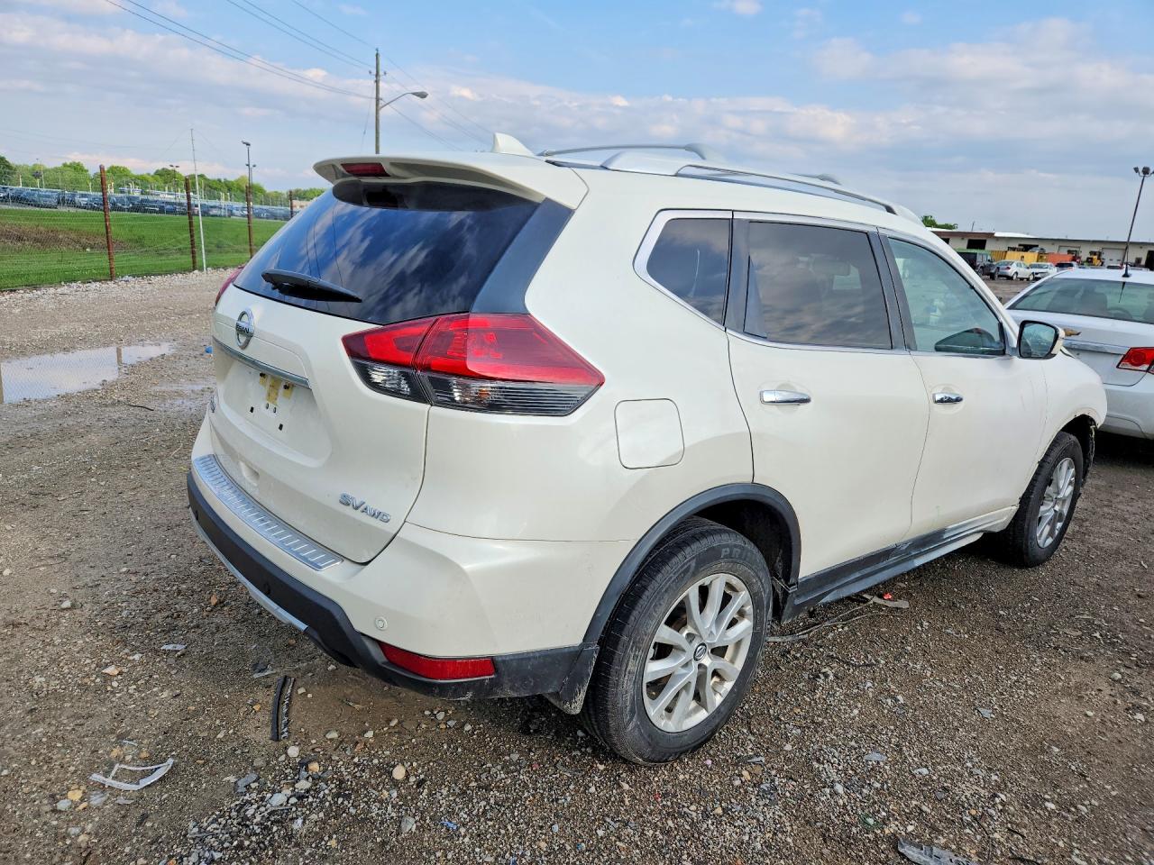 Nissan Rogue Sv