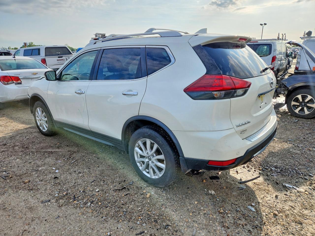 Nissan Rogue Sv