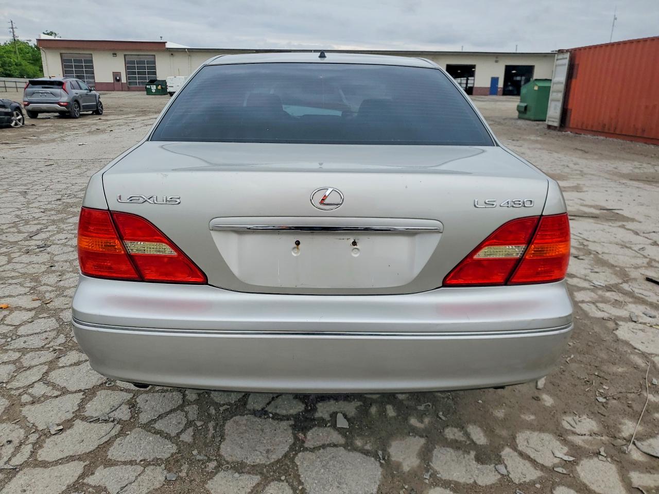 Lexus LS 430
