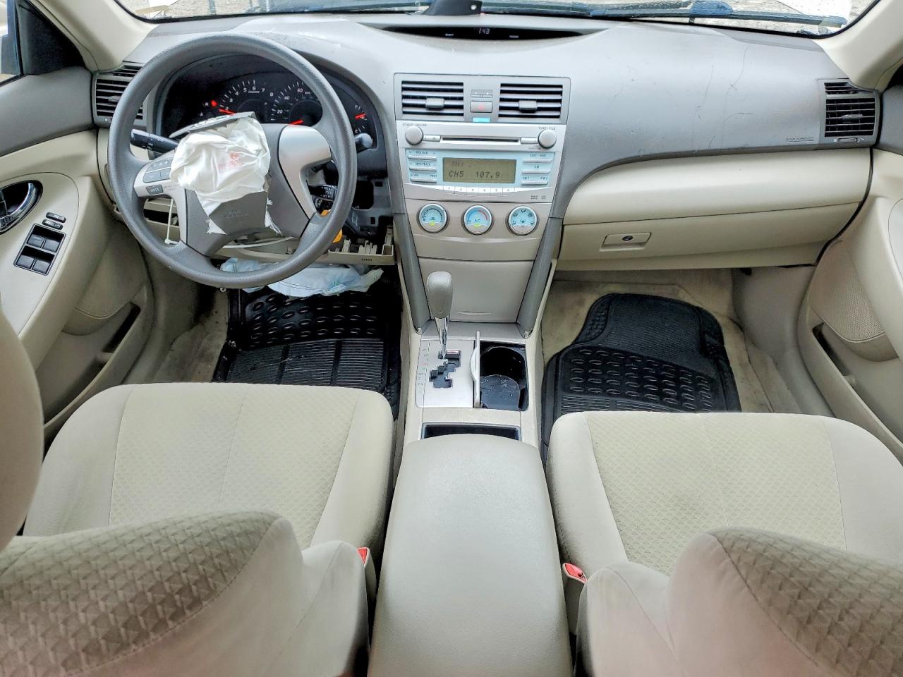 Toyota Camry Base