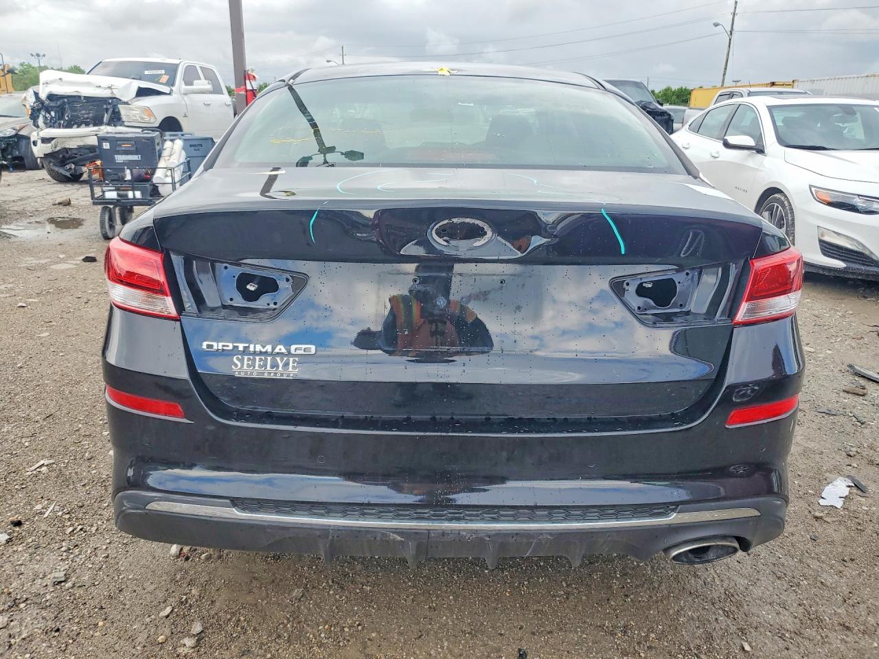 Kia Optima Lx
