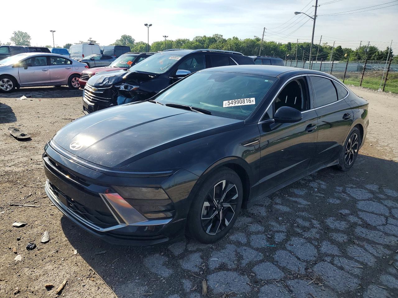 Salvage Hyundai SONATA Image