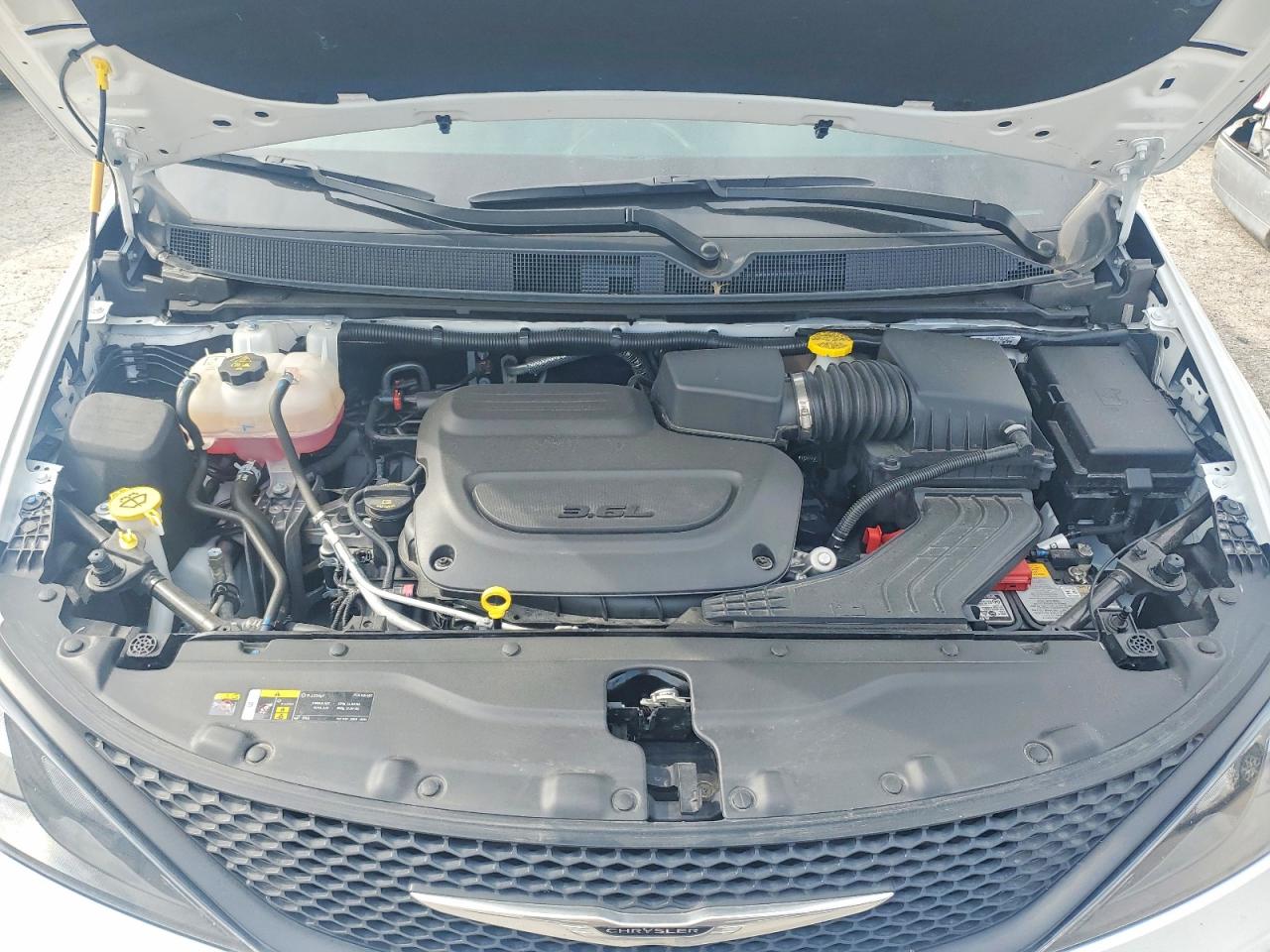 Chrysler Minivan Lx
