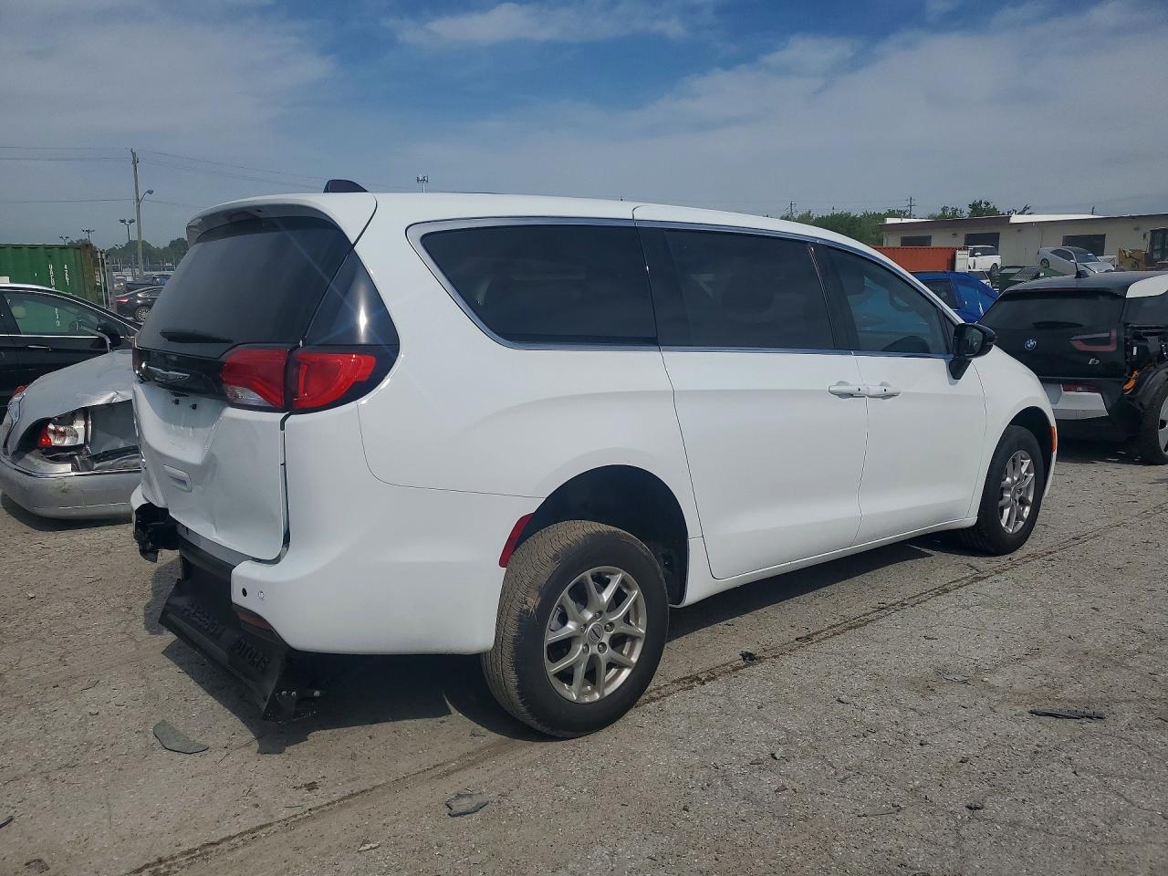 Chrysler Minivan Lx