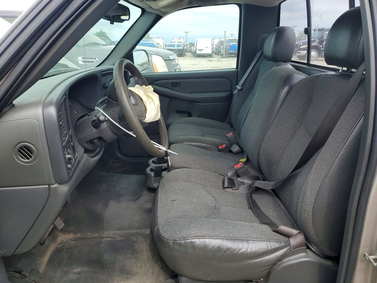 Chevrolet Silverado C1500