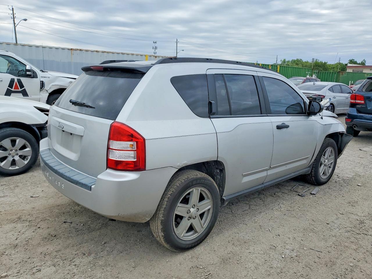 Jeep Compass Sport