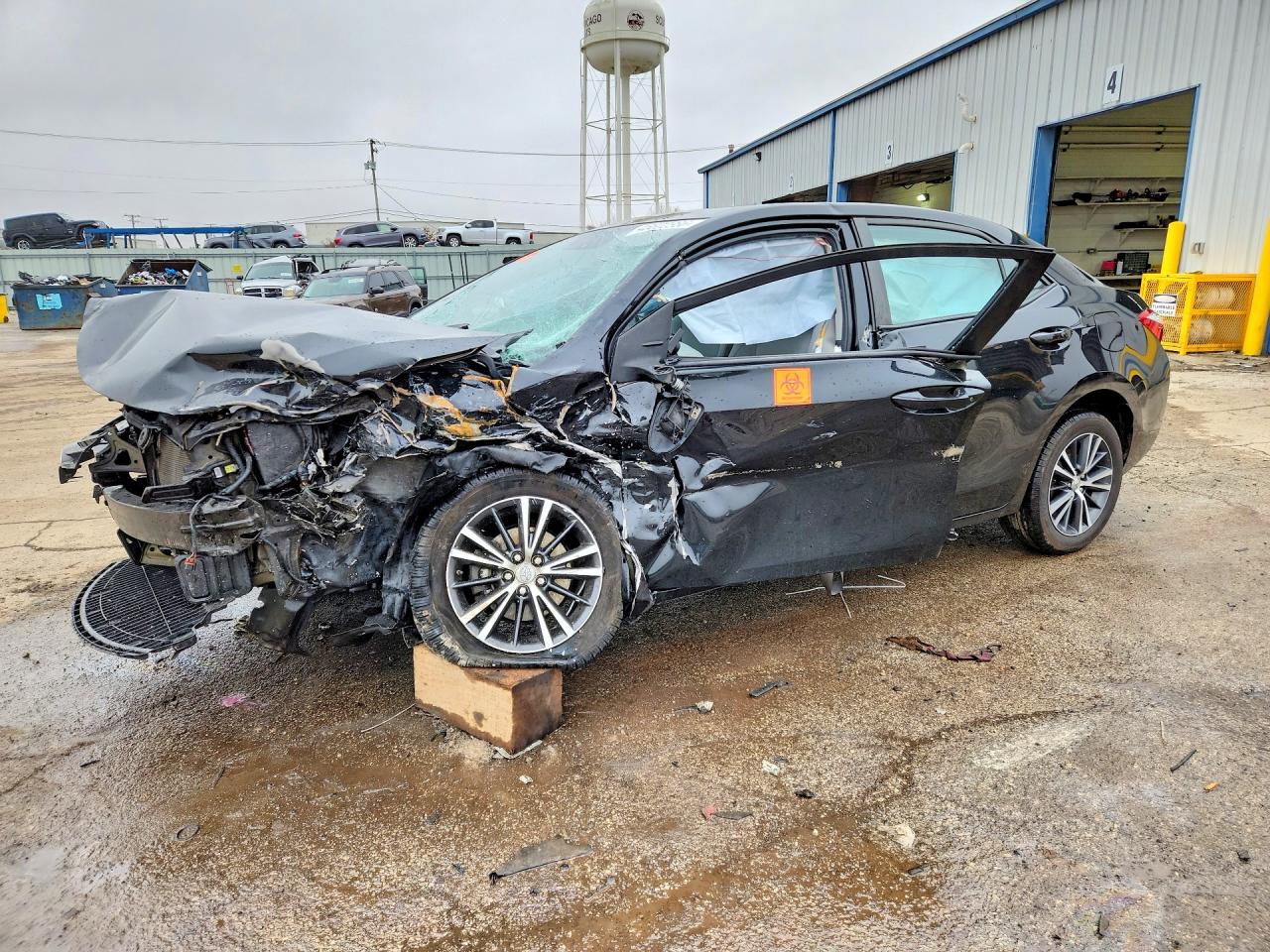 Salvage Toyota Corolla Image