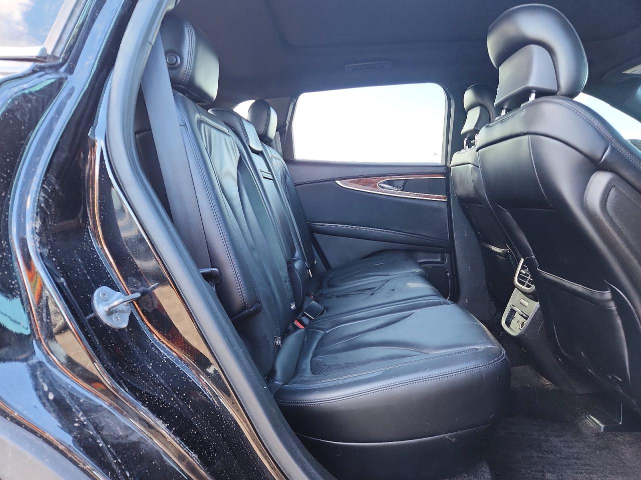 Lincoln MKX Select