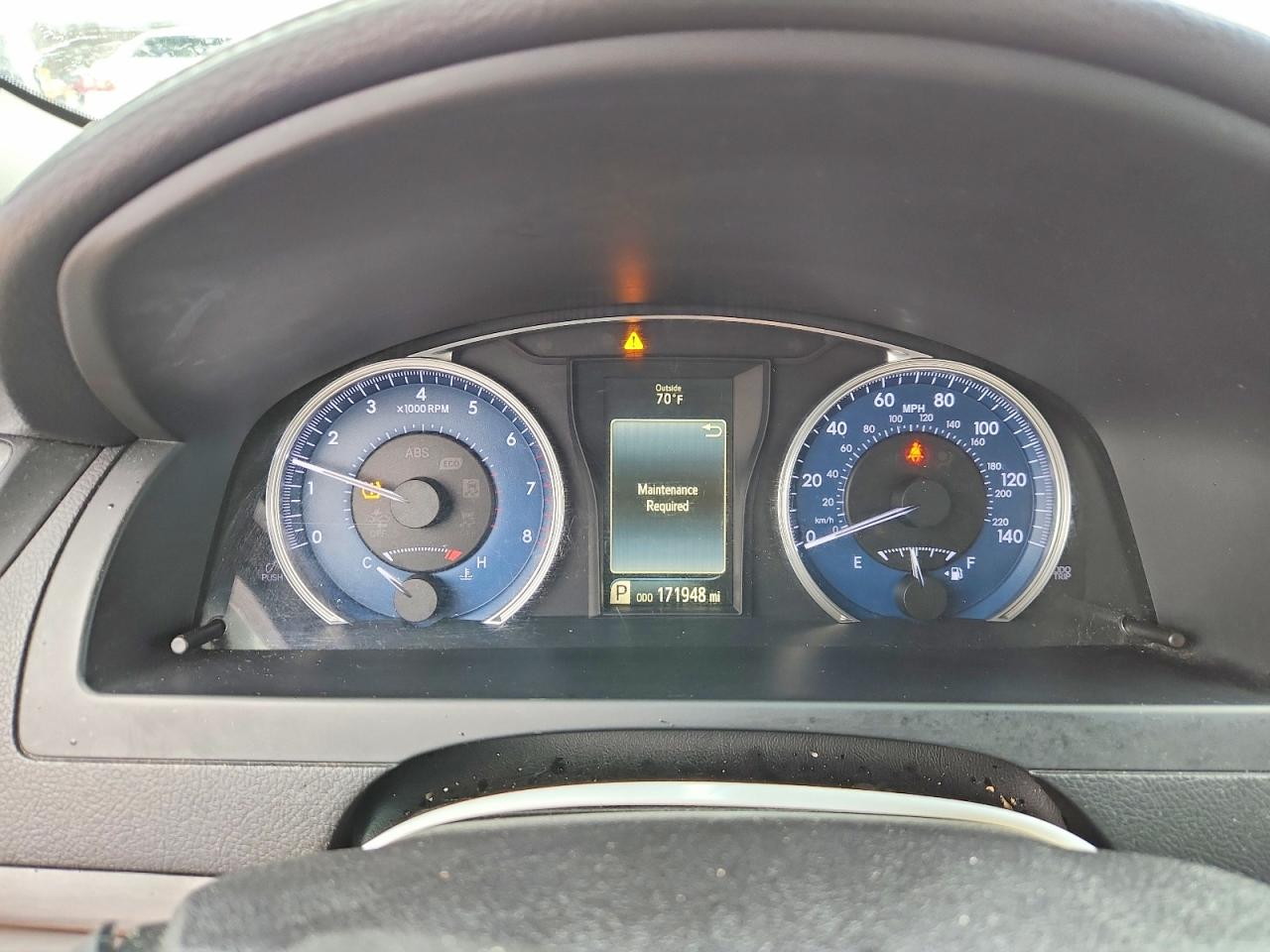 Toyota Camry Le