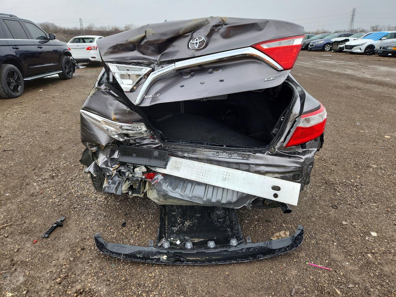 Toyota Camry Le