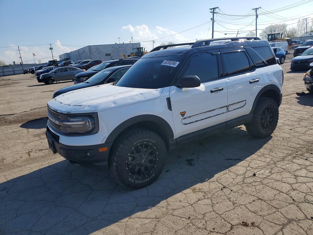 Salvage Ford Bronco Image
