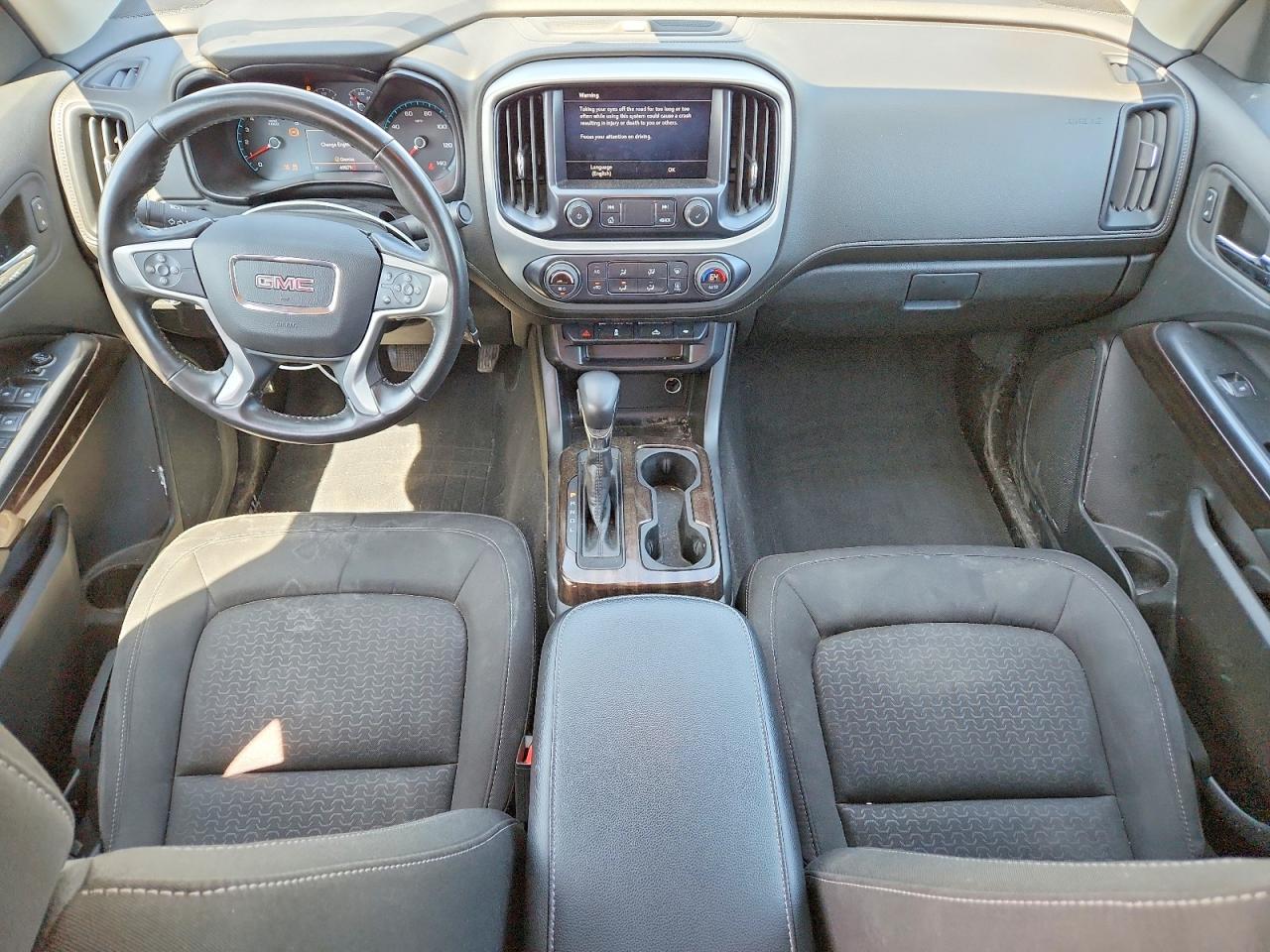 GMC Canyon Elevation