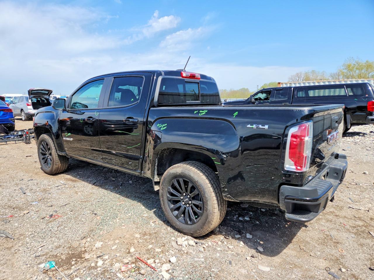 GMC Canyon Elevation