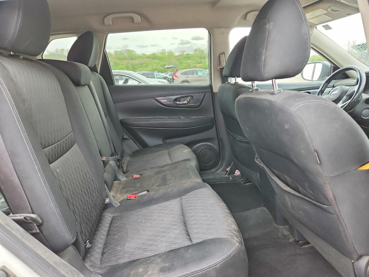 Nissan Rogue Sv
