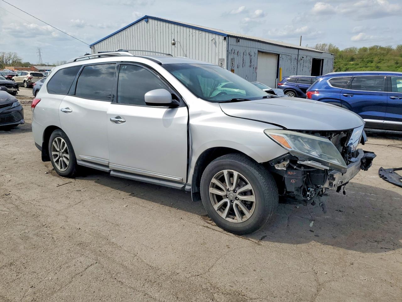 Nissan Pathfinder Sl