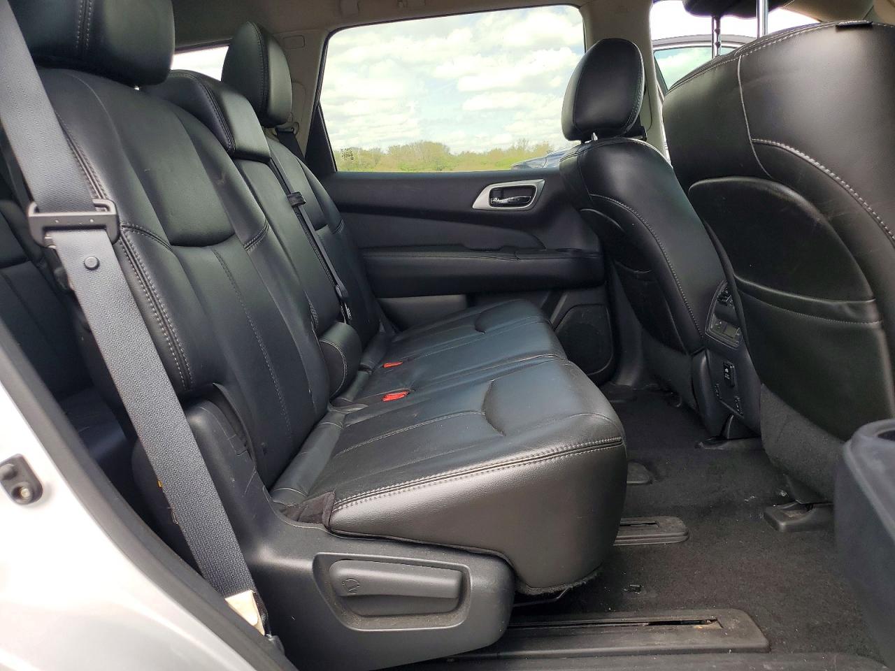 Nissan Pathfinder Sl