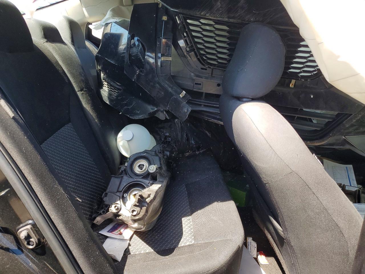 Nissan Versa S