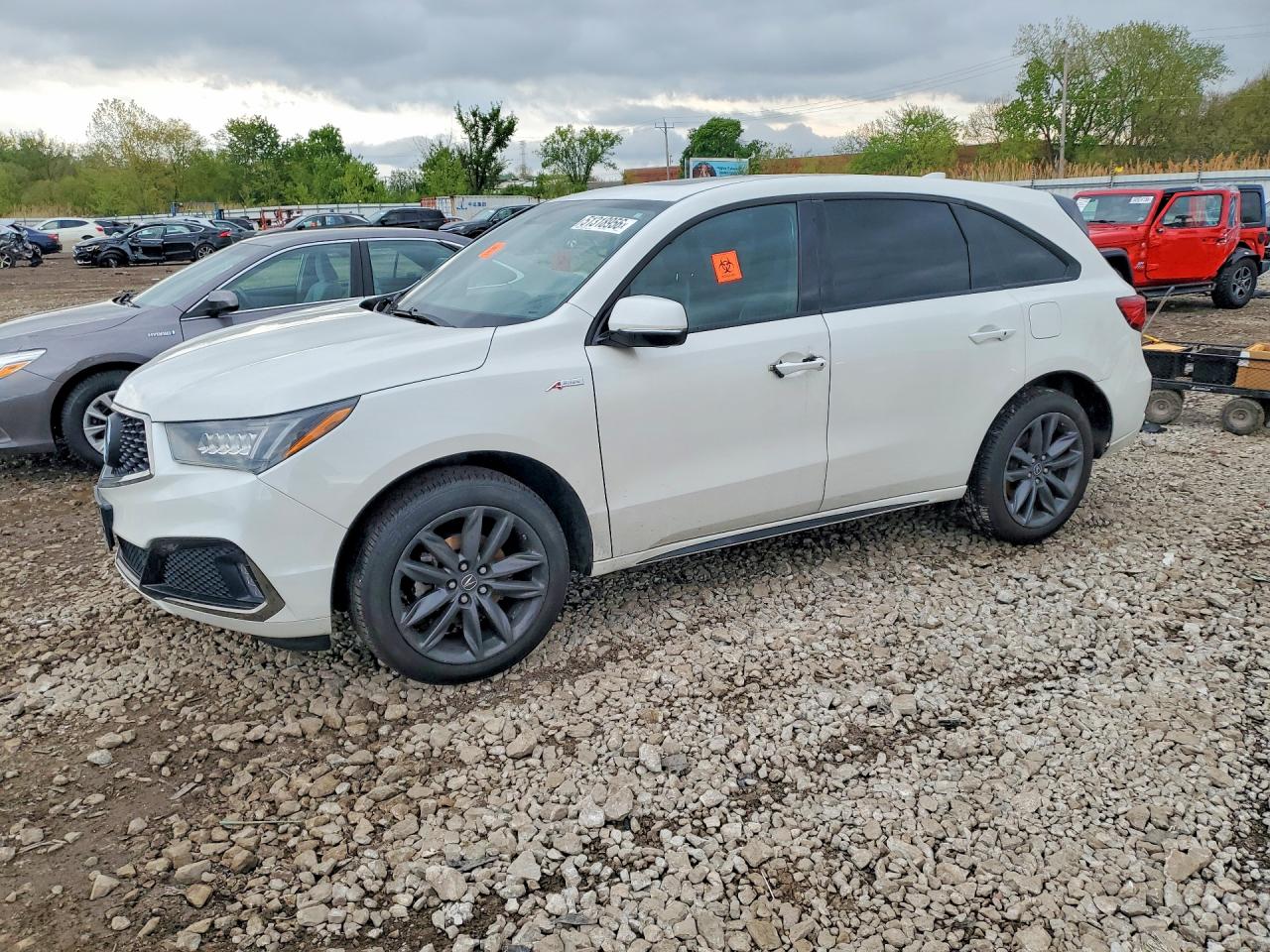 Salvage Acura MDX Image