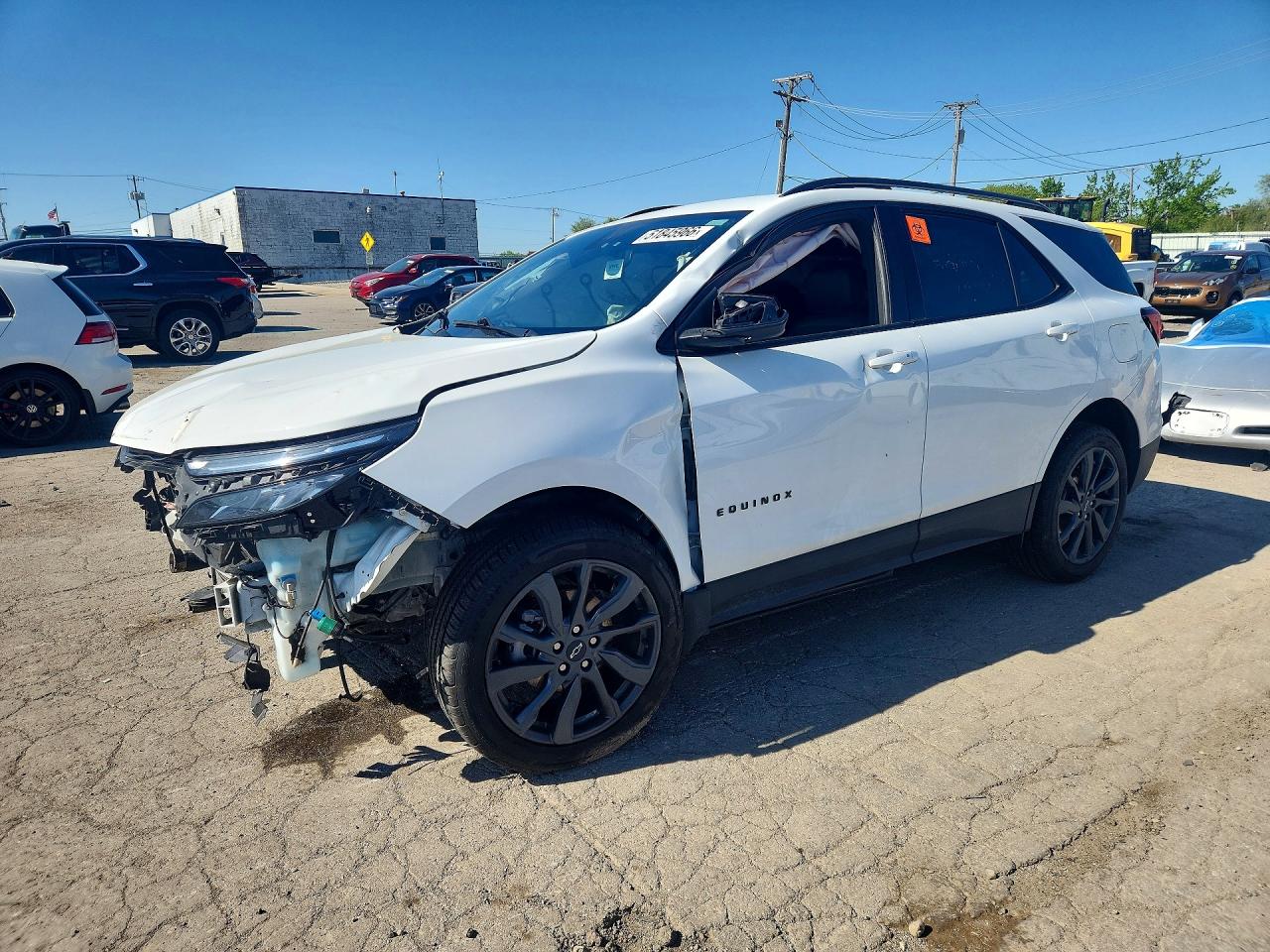 Salvage Chevrolet Equinox Image
