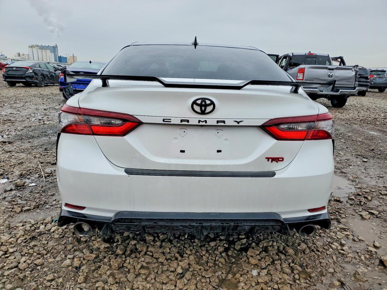 Toyota Camry Trd