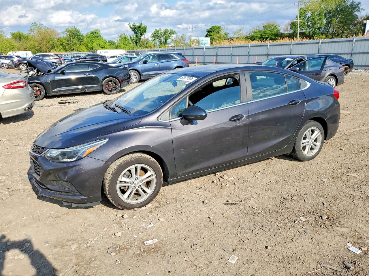 Salvage Chevrolet Cruze Image