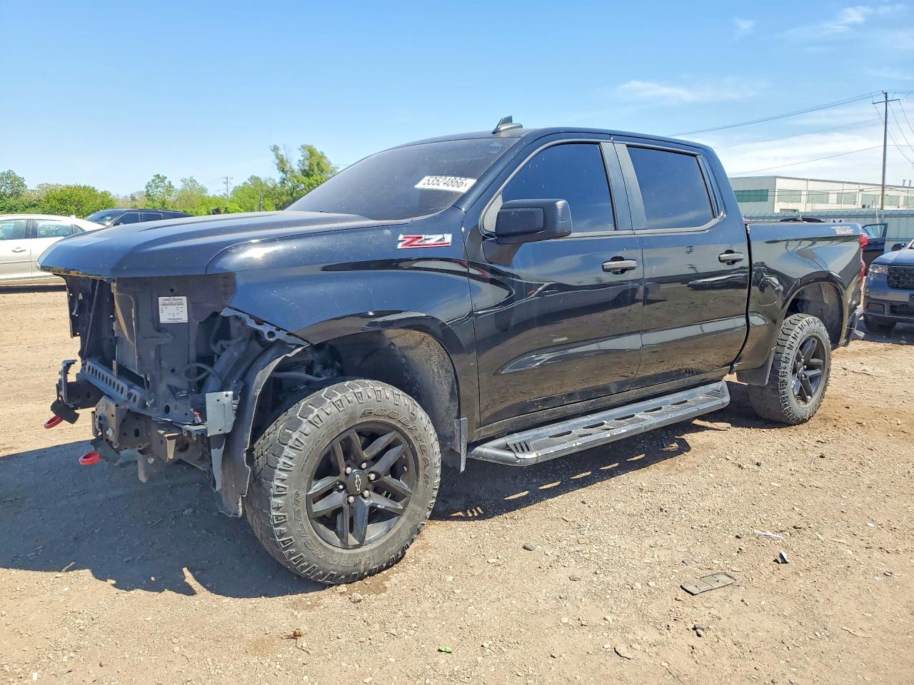 Salvage Chevrolet Silverado Image