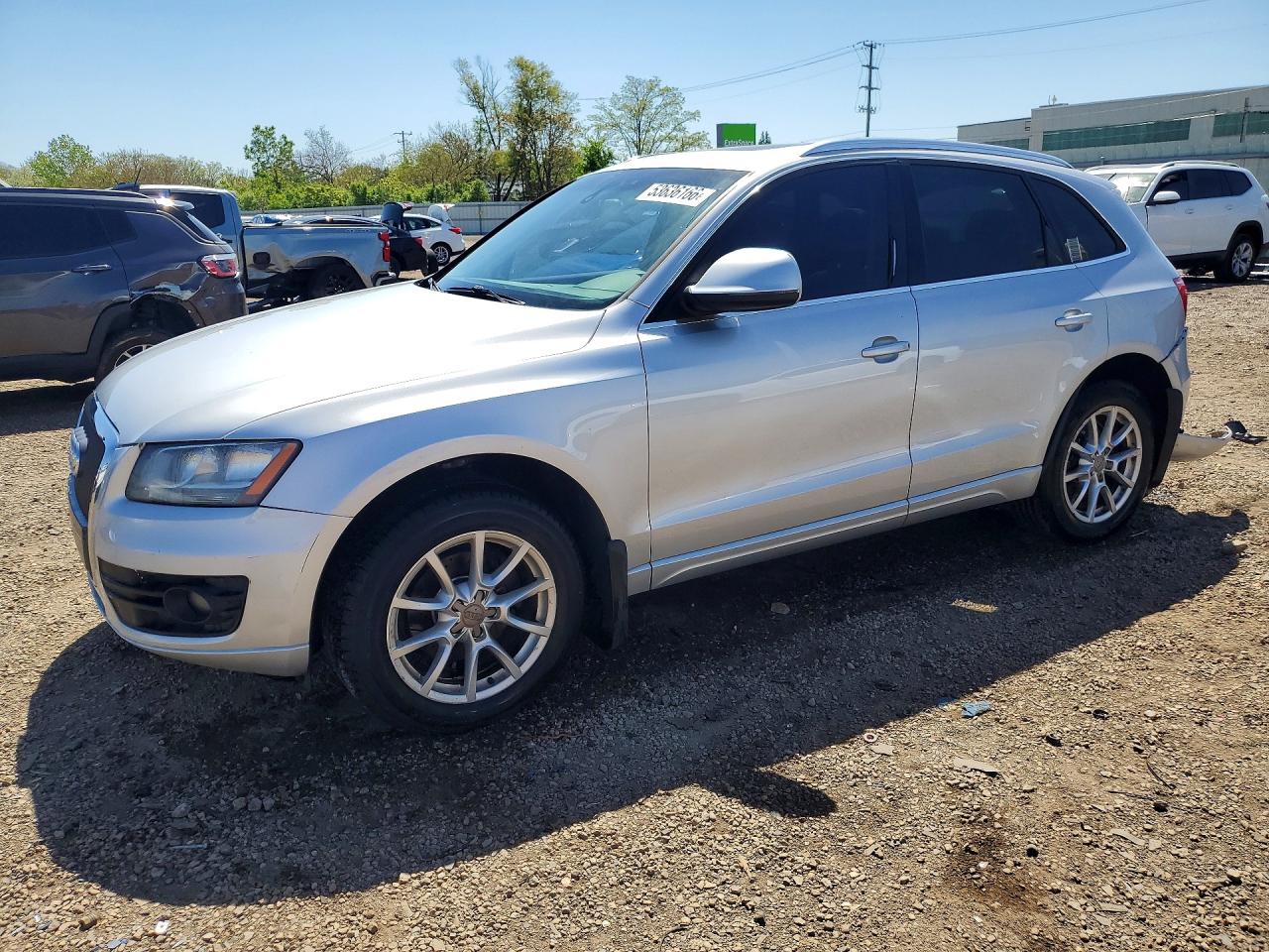 Salvage Audi Q5 Image