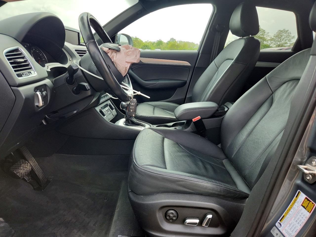 Audi Q3 Premium Plus