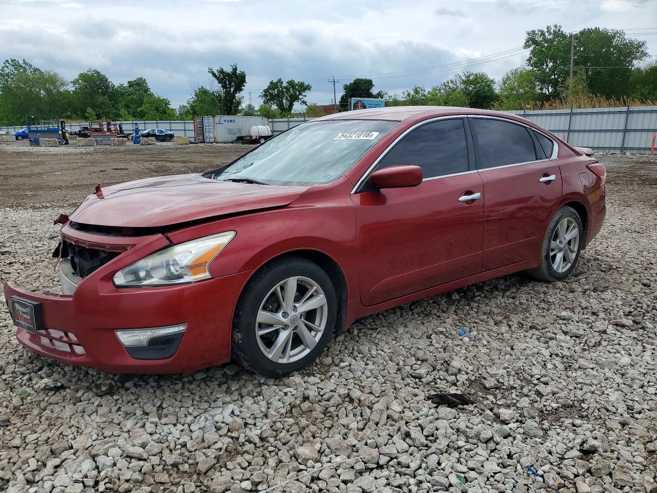 Salvage Nissan Altima Image