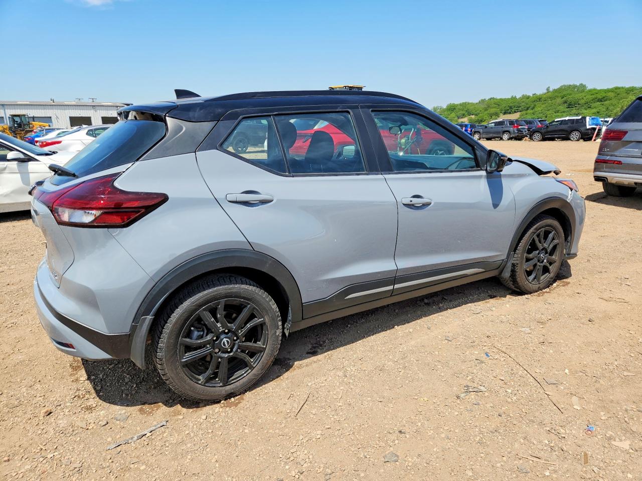 Nissan Kicks Sr