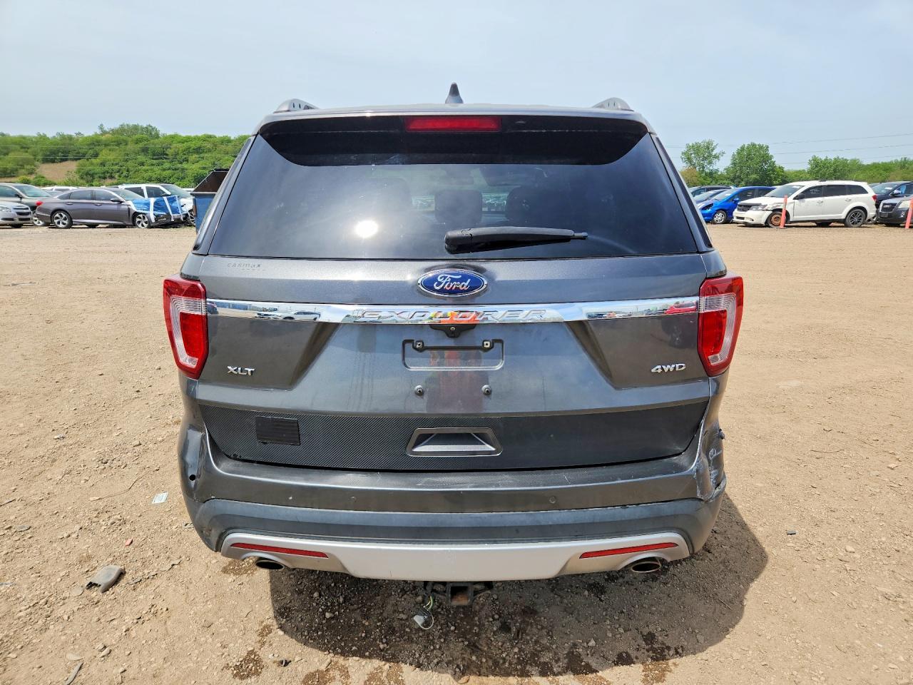 Ford Explorer Xlt