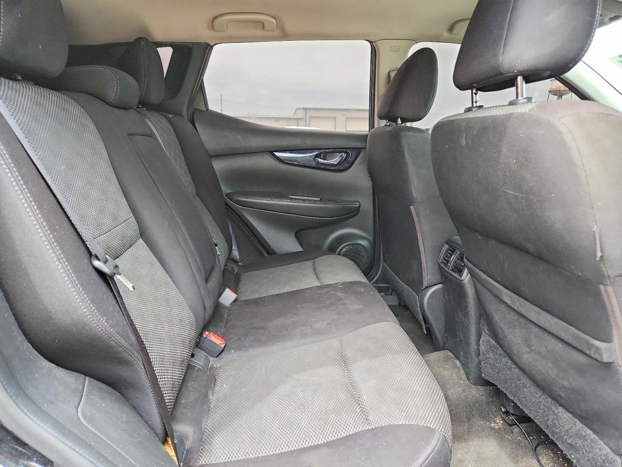 Nissan Rogue Sv