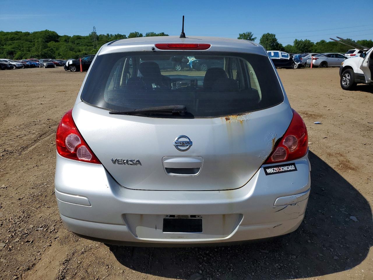 Nissan Versa 1.8 S