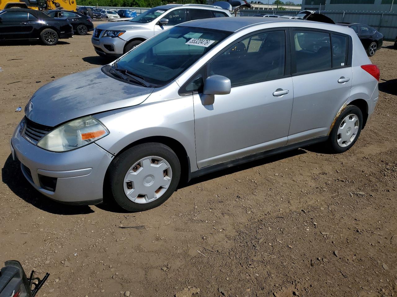 Salvage Nissan Versa Image
