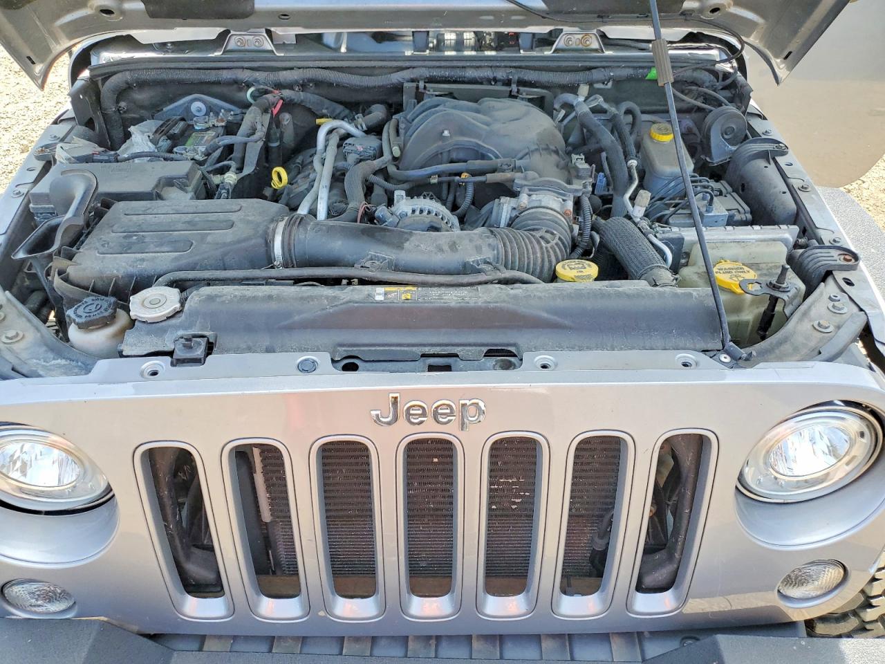 Jeep Wrangler Sahara